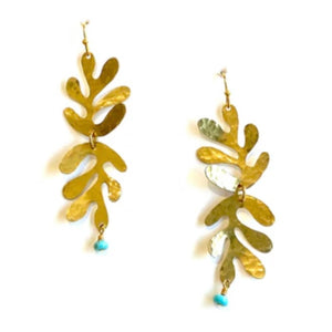 Hand hammered leaves earrings