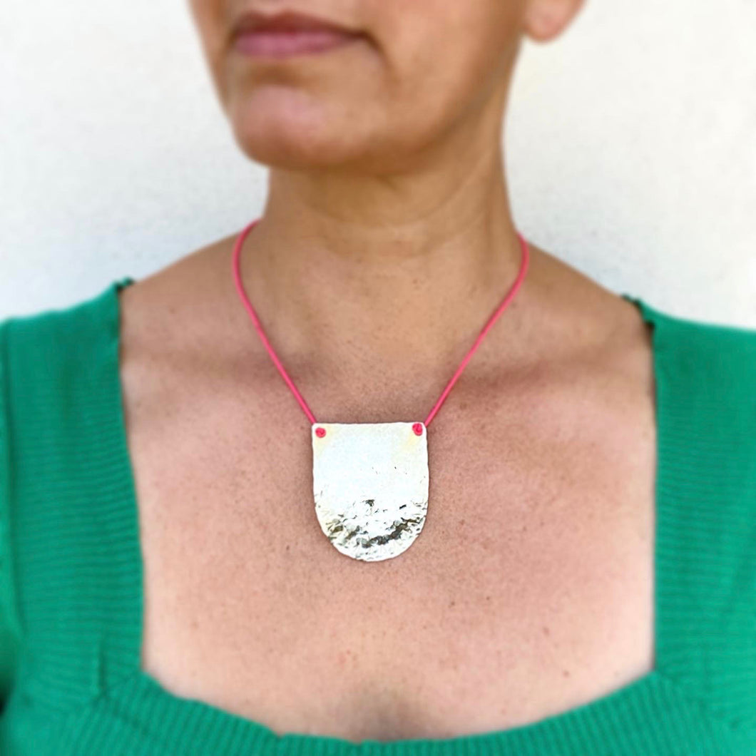 TONGUE Necklace